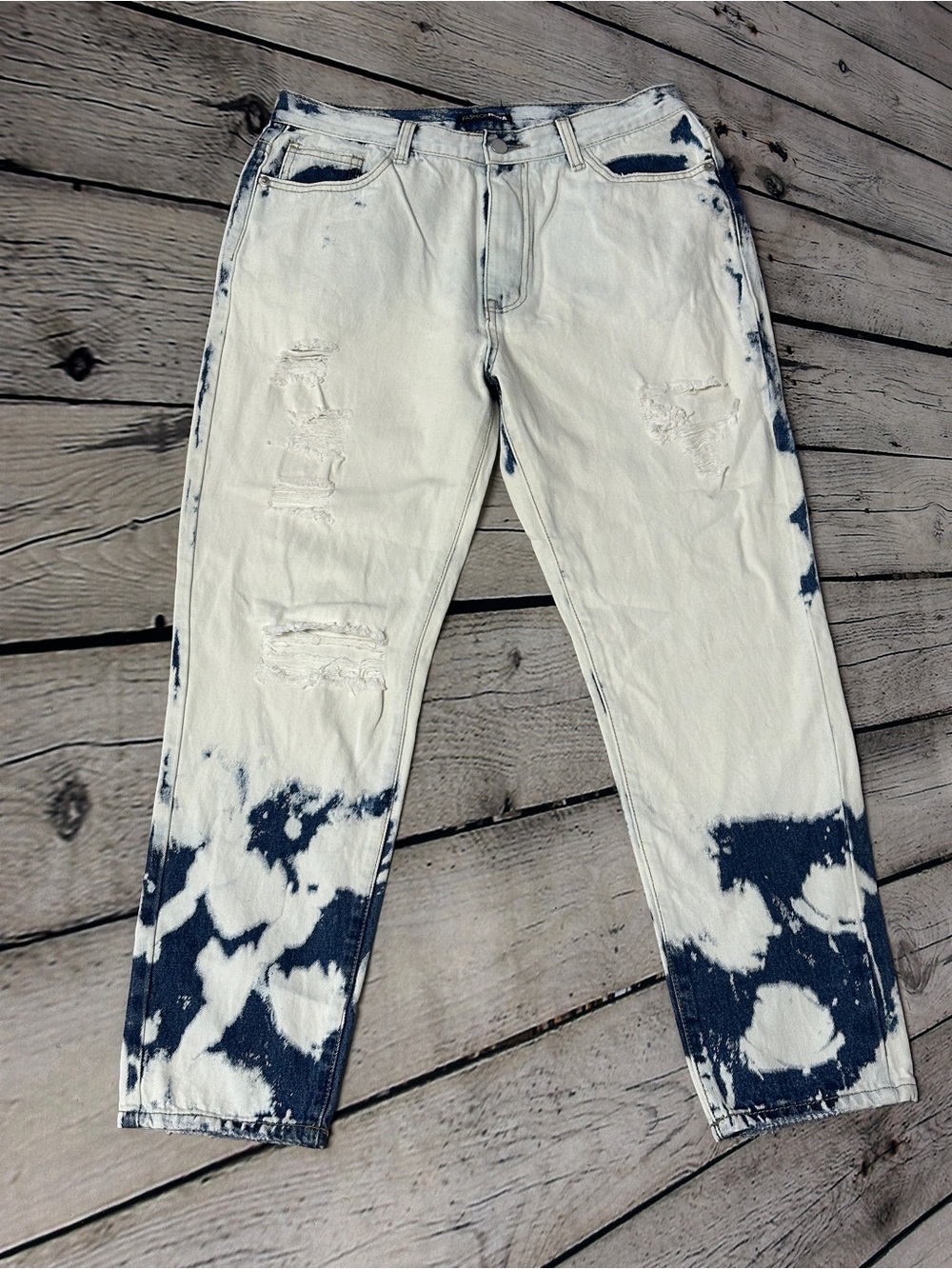 Fashion Nova White and Navy Tie-Dye Boyfriend Jeans